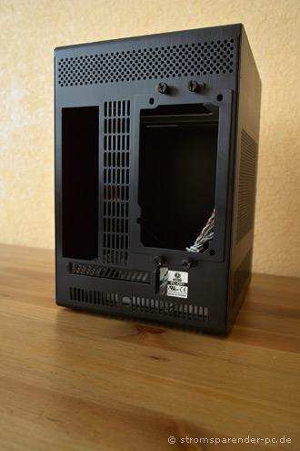 Mini ITX Gehäuse Rückseite von Lian Li